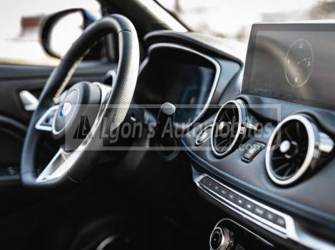 Seres 3 LUXURY 163 CH 120kW SUREQUIPEE AVEC TOIT OUVRANT PANORAMIQUE AUTONOMIE 329 KM