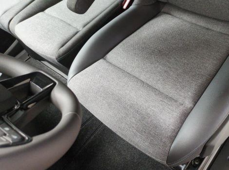 Renault MASTER FOURGON L2H2 3T5 BLUE DCI 130 TR BVM6 EXTRA AVEC PLANCHER BOIS ET CAMERA DE RECUL ET ATTELAGE