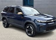 Dacia BIGSTER 155 CH HYBRID EXTREME AVEC CAMERA ACCES MAIN LIBRE HAYON ELECTRIQUE PACK HIVER ET TOIT PANORAMIQUE