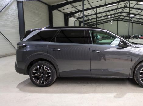 Peugeot 5008 HYBRID 145 CH BVA E-DCS6 7PL GT