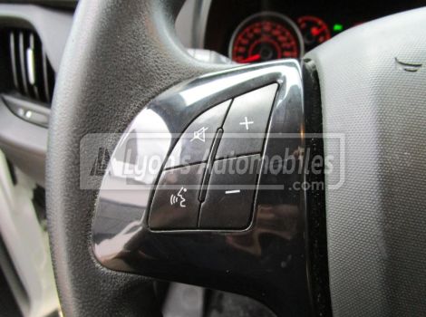 Fiat DOBLO CARGO 1.3 MJT 95 CH CH1 LOUNGE AVEC CLIM