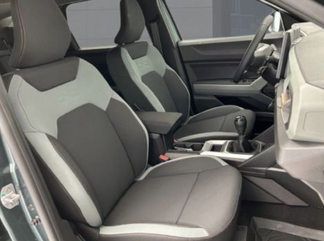 Dacia BIGSTER 4X4 TCE 130 CH MILD HYBRID EXTREME AVEC CAMERA ACCES MAIN LIBRE HAYON ELECTRIQUE PACK HIVER ET TOIT PANORAMIQUE