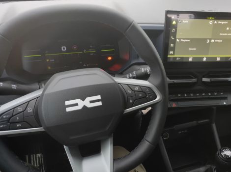 Dacia DUSTER NOUVEAU ECO-G 100 CH EXPRESSION AVEC PACK COLD 4X2