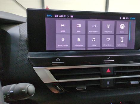 Citroën C4 HYBRIDE 145 CH BVA E-DCS6 PLUS AVEC CAMERA DE RECUL ET NAVI