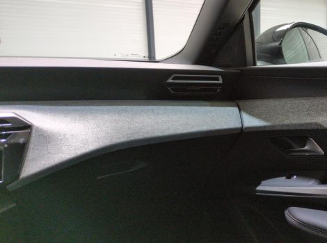 Peugeot 5008 HYBRID 145 BVA E-DCS6 7PL ALLURE SUREQUIPE