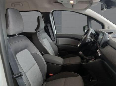 Renault KANGOO NOUVEAU TCE 130 CH TECHNO AVEC CAMERA DE RECUL ET JANTES ALLIAGE 17