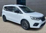 Renault KANGOO NOUVEAU BLUE DCI 115 CH TECHNO AUTO AVEC CAMERA DE RECUL ET JANTES ALLIAGE 17