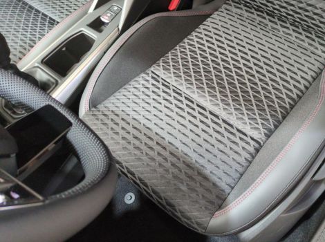 Renault CLIO 6 TCE 115 CH BVM6 TECHNO AVEC SIEGES CHAUFFANTS