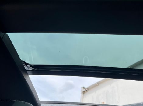 Kia SPORTAGE 1.6 T-GDI 180 CH MHEV GT-LINE PREMIUM DCT7 4WD AVEC SYSTEME AUDIO HARMAN/KARDON TOIT PANO JA19 ET TABLEAU DE BORD SUPERVISION 12.3"