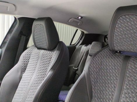 Peugeot 308 NOUVELLE HYBRID 145 BVA E-DCS6 ALLURE AVEC PACK VISION 360