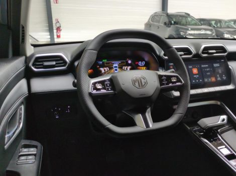 MG ZS 1.5 L HYBRIDAVEC 197 CH BVA LUXURY