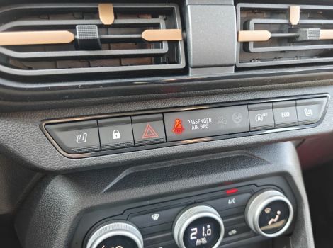 Dacia SANDERO STEPWAY ECO-G 120 CH AUTO EXTREME AVEC CLIM AUTO PACK NAVIGATION PACK CONDUIT ET PACK HIVER