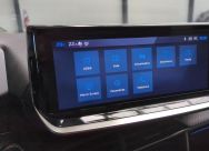 Peugeot 2008 HYBRID 145 BVA E-DCS6 GT