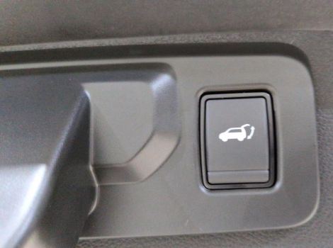 Renault AUSTRAL NOUVEAU FULL HYBRID E-TECH 200 CH BVA ESPRIT ALPINE AVEC PACK PARKING 360 ET PARE-BRISE CHAUFFANT