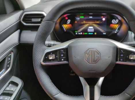 MG ZS 1.5 L HYBRIDAVEC 197 CH BVA LUXURY