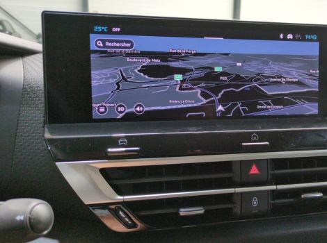 Citroën C4 HYBRIDE 145 CH BVA E-DCS6 MAX  AVEC CAMERA 360 ET AFFICHAGE TETE HAUTE