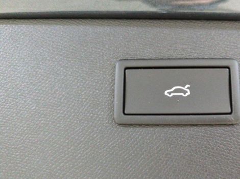Cupra FORMENTOR 1.5 ETSI HYBRID 150 BVA DSG7 V AVEC JANTES 18 ET TOIT PANO