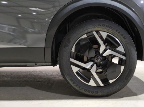 Peugeot 2008 HYBRID 145 BVA E-DCS6 GT SUREQUIPE