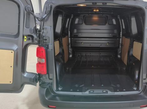 Citroën JUMPY FOURGON M DIESEL 180 CH BVA AUTOMAT AVEC FULL LED ET PACK CAMERA