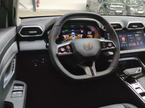 MG ZS 1.5 L HYBRIDAVEC 197 CH BVA LUXURY
