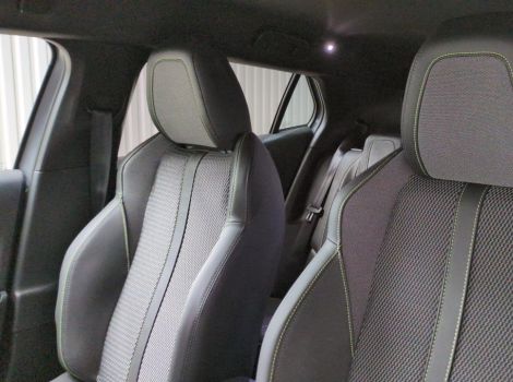 Peugeot 2008 HYBRID 145 BVA E-DCS6 GT AVEC PACK DRIVE ASSIST PLUS ET CAMERA 360