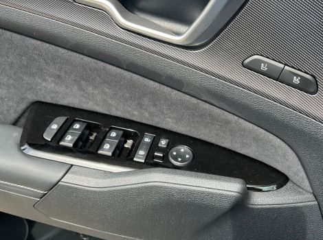 Kia SPORTAGE 1.6 T-GDI 180 CH MHEV GT-LINE PREMIUM DCT7 4WD AVEC SYSTEME AUDIO HARMAN/KARDON TOIT PANO JA19 ET TABLEAU DE BORD SUPERVISION 12.3"