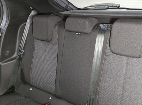 Peugeot 208 HYBRID 110 BVA E-DCS6 STYLE