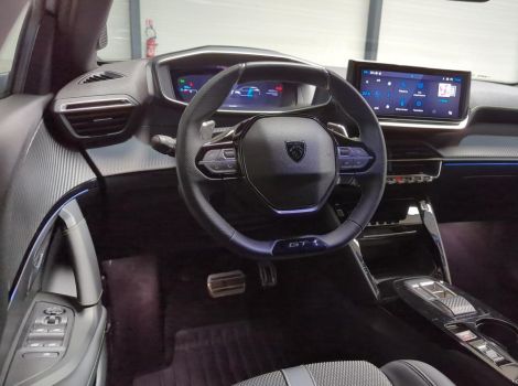Peugeot 2008 HYBRID 145 BVA E-DCS6 GT