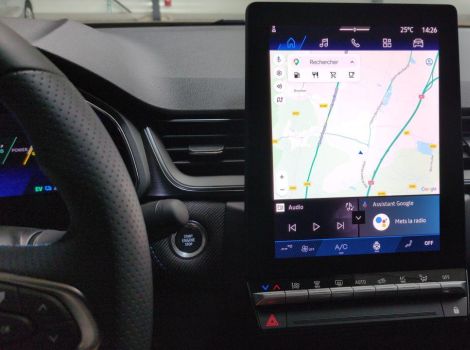 Renault SYMBIOZ E-TECH FULL HYBRID 160 CH BVA ESPRIT ALPINE AVEC HAYON MAINS LIBRES