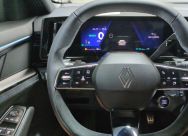 Renault AUSTRAL NOUVEAU FULL HYBRID E-TECH 200 CH BVA ESPRIT ALPINE AVEC PACK PARKING 360 ET PARE-BRISE CHAUFFANT