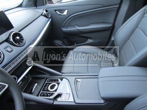 Seres 3 LUXURY 163 CH 120kW SUREQUIPEE AVEC TOIT OUVRANT PANORAMIQUE AUTONOMIE 329 KM