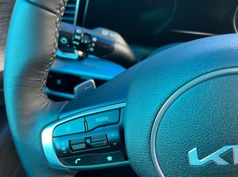 Kia SPORTAGE 1.6 T-GDI 150 CH MHEV DCT7 STYLE PACK AVEC NAVIGATION JANTES ALU 18 TABLEAU DE BORD SUPERVISION 12.3"