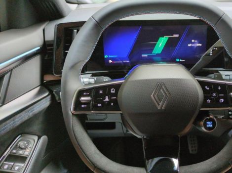 Renault AUSTRAL NOUVEAU FULL HYBRID E-TECH 200 CH BVA ESPRIT ALPINE AVEC PACK PARKING 360 ET PARE-BRISE CHAUFFANT