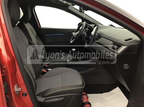 Renault CAPTUR 4 TECHNO