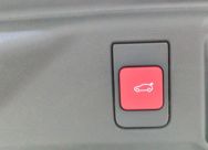 Peugeot 5008 HYBRID 145 BVA E-DCS6 7PL GT
