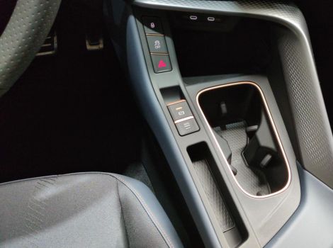 Cupra TERRAMAR 1.5 ETSI HYBRID 150 CH BVA DSG7 V AVEC JANTES 19 ET SIEGES CHAUFFANTS