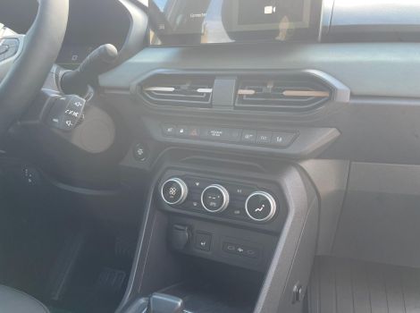 Dacia JOGGER ECO-G 120 AUTO EXTREME 7 PLACES AVEC PACK CONDUITE CAMERA MULTIVUE EXTENDED GRIP ET PACK HIVER
