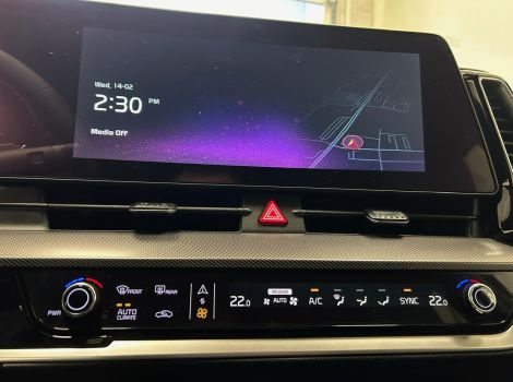 Kia SPORTAGE 1.6 T-GDI 180 CH MHEV GT-LINE PREMIUM DCT7 4WD AVEC SYSTEME AUDIO HARMAN/KARDON TOIT PANO JA19 ET TABLEAU DE BORD SUPERVISION 12.3"