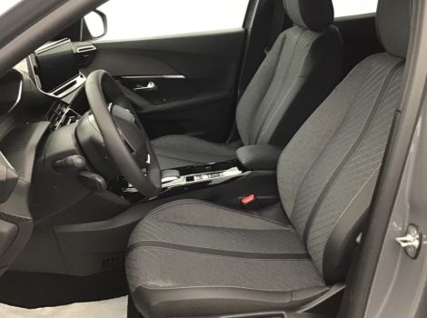 Peugeot 2008 HYBRID 145 e-DCS6 ALLURE