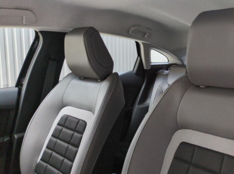 Citroën C4 HYBRIDE 145 CH BVA E-DCS6 PLUS AVEC CAMERA DE RECUL ET NAVI