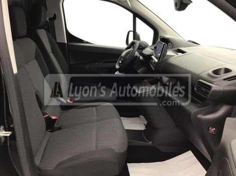 Peugeot PARTNER STANDARD LIGHT 650 KG VAN