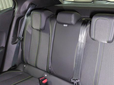 Peugeot 2008 HYBRID 145 BVA E-DCS6 GT AVEC PACK DRIVE ASSIST PLUS ET CAMERA 360