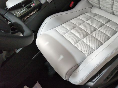 Citroën C5 AIRCROSS NOUVEAU HYBRIDE 145 BVA E-DCS6 MAX AVEC AMBIANCE HYPE GREY ET PACK HIVER ETENDU