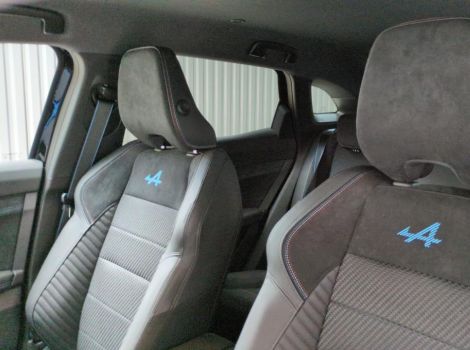 Renault AUSTRAL NOUVEAU FULL HYBRID E-TECH 200 CH BVA ESPRIT ALPINE AVEC PACK PARKING 360 ET PARE-BRISE CHAUFFANT