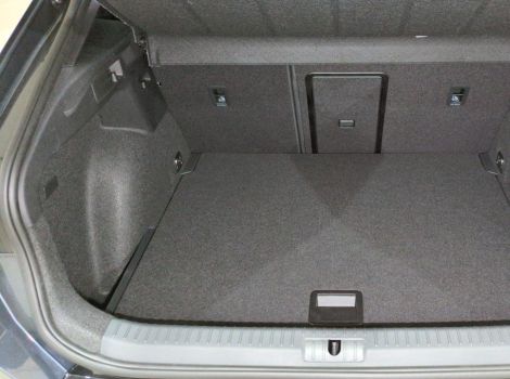 Cupra FORMENTOR 1.5 ETSI HYBRID 150 BVA DSG7 V AVEC JANTES 18 ET TOIT PANO