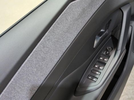 Peugeot 308 NOUVELLE HYBRID 145 BVA E-DCS6 ALLURE AVEC PACK VISION 360 ET PACK CONFORT ET PACK ACCESS