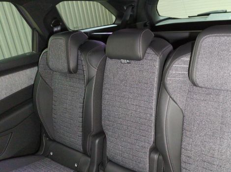 Peugeot 5008 HYBRID 145 BVA E-DCS6 7PL ALLURE SUREQUIPE