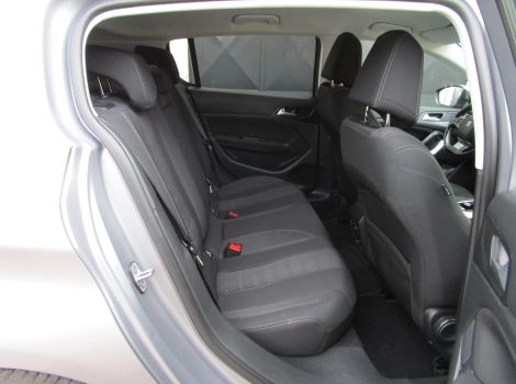 Peugeot 308 110 CH ALLURE GPS AVEC RADARS AVANT/ARRIERE ET CAMERA DE RECUL