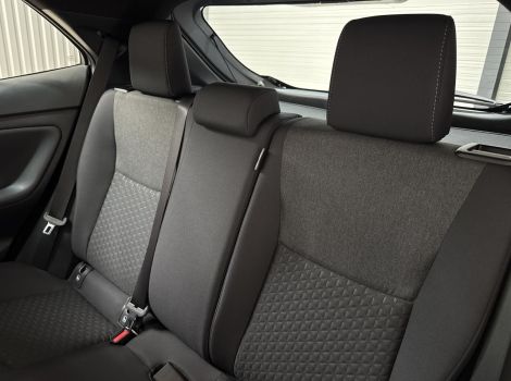 Toyota YARIS CROSS HYBRIDE 130H BVA E-CVT 2WD DESIGN SUREQUIPE