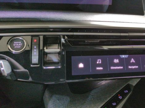 Peugeot 5008 HYBRID 145 BVA E-DCS6 7PL ALLURE SUREQUIPE